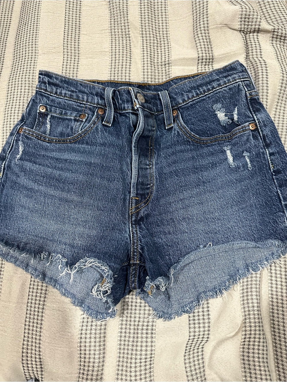 Women’s Levi’s 501 Distressed Denim Shorts - size 27